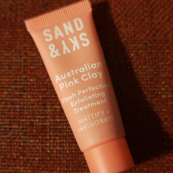 SAND & SKY AUSTRALIAN PINK CLAY FLASH PERFECTION EXFOLIATING TREATMENT. - Picture 5 of 5